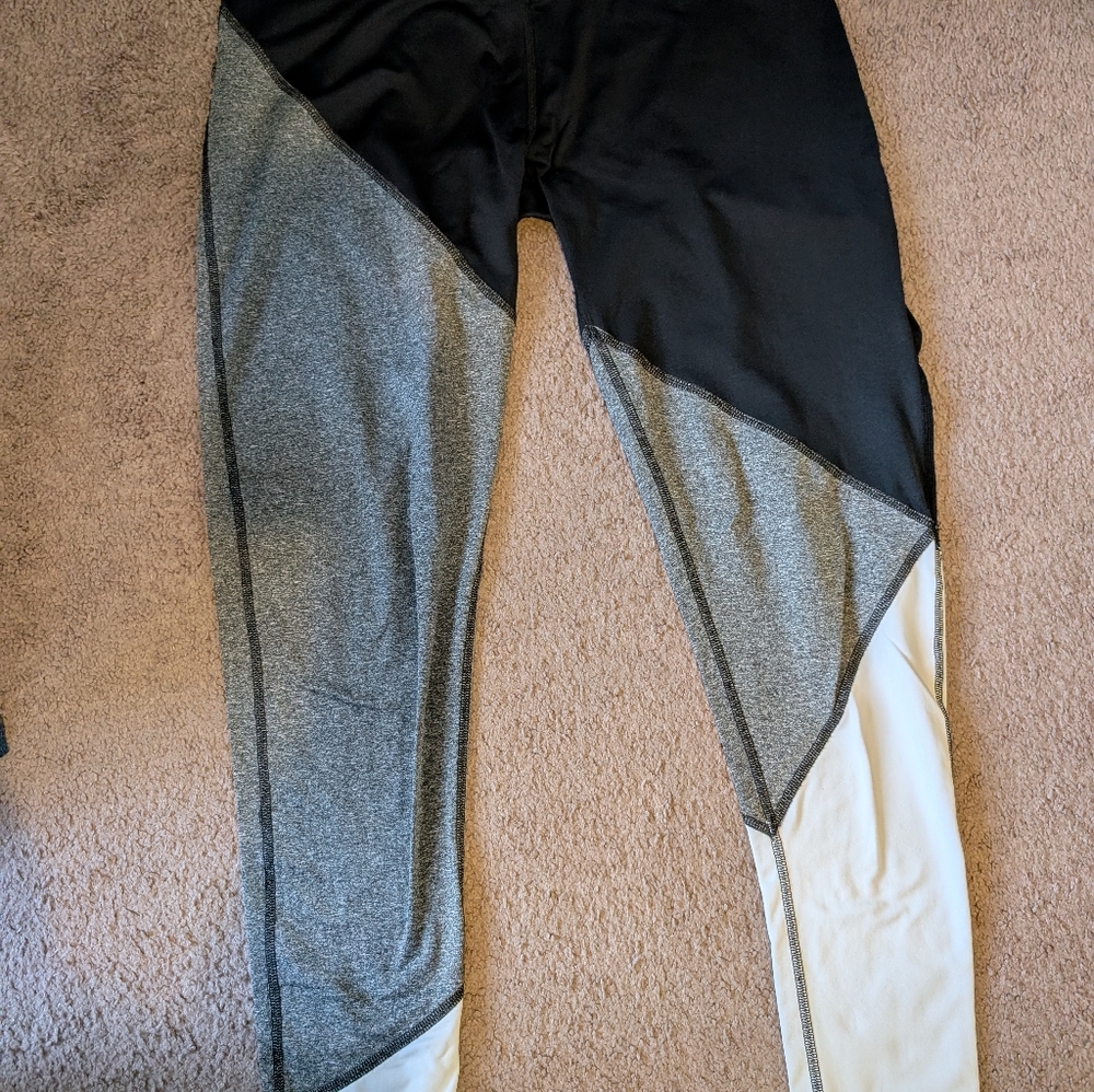 Leggings/ yoga pant